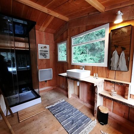 Villaniere Domaine De La Vitarelle Glamping מראה חיצוני תמונה