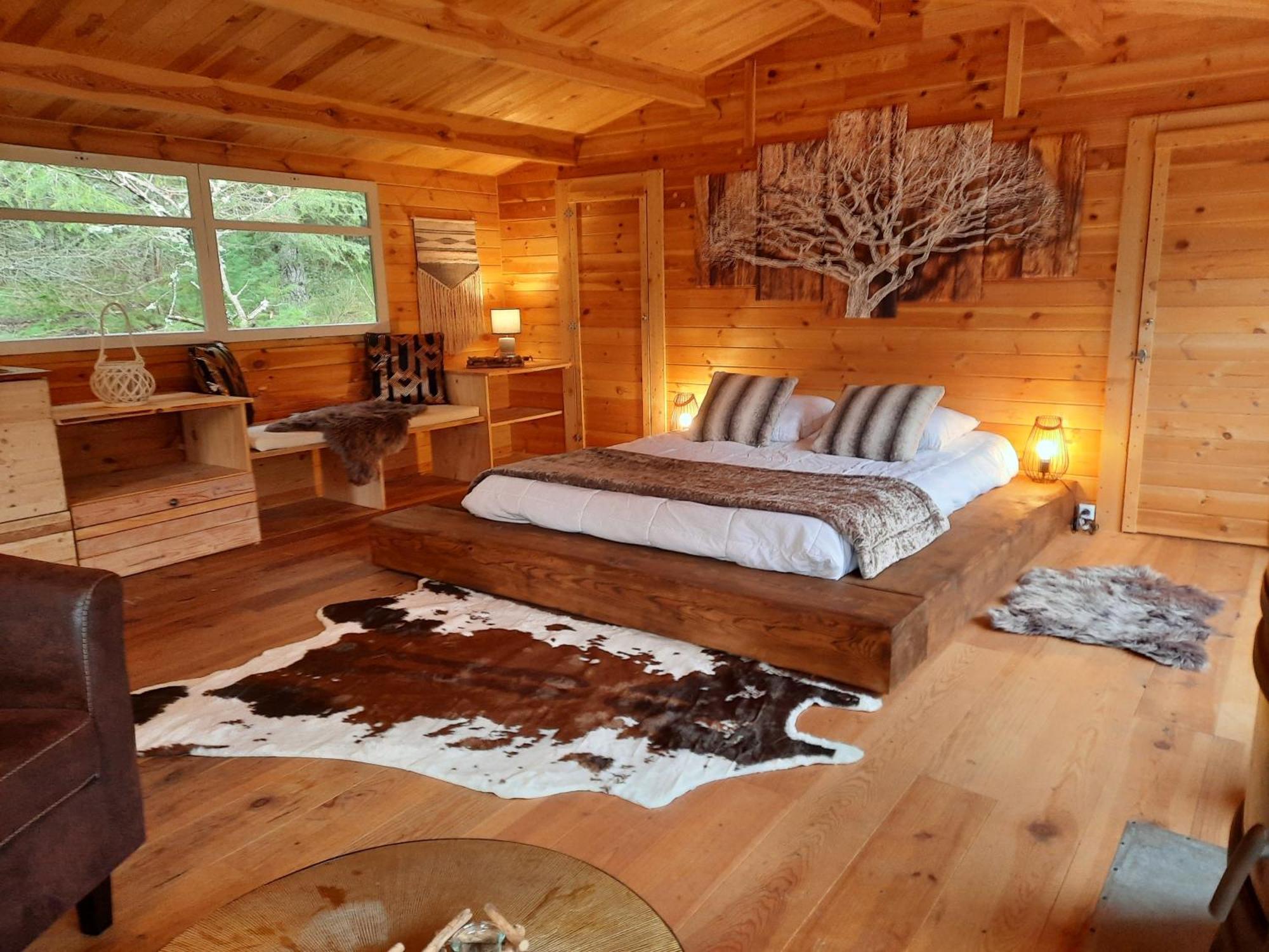 Villaniere Domaine De La Vitarelle Glamping מראה חיצוני תמונה